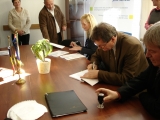 30 octombrie 2009 - Semnarea primelor contracte de finanţare